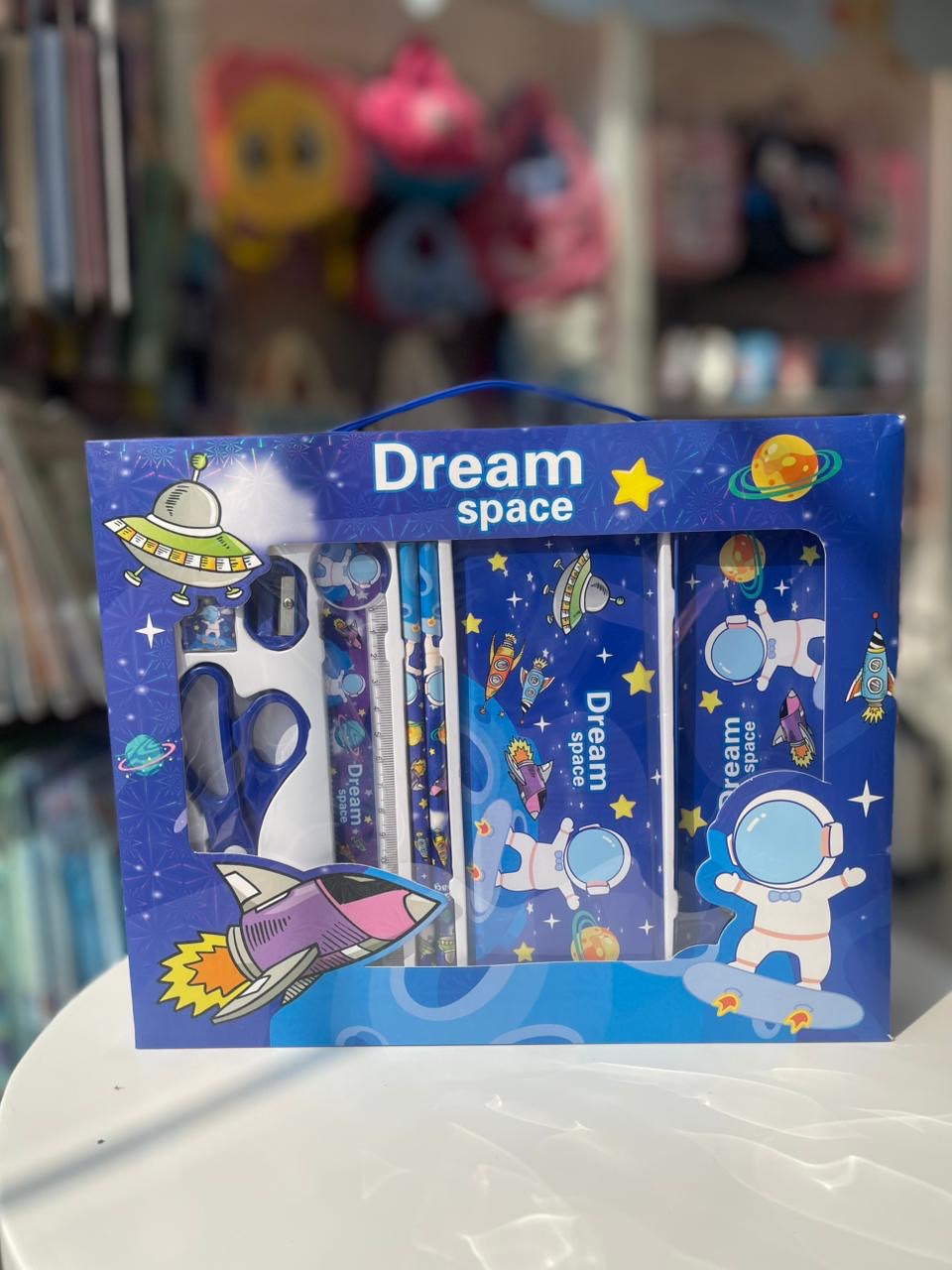 Large Stationary Set