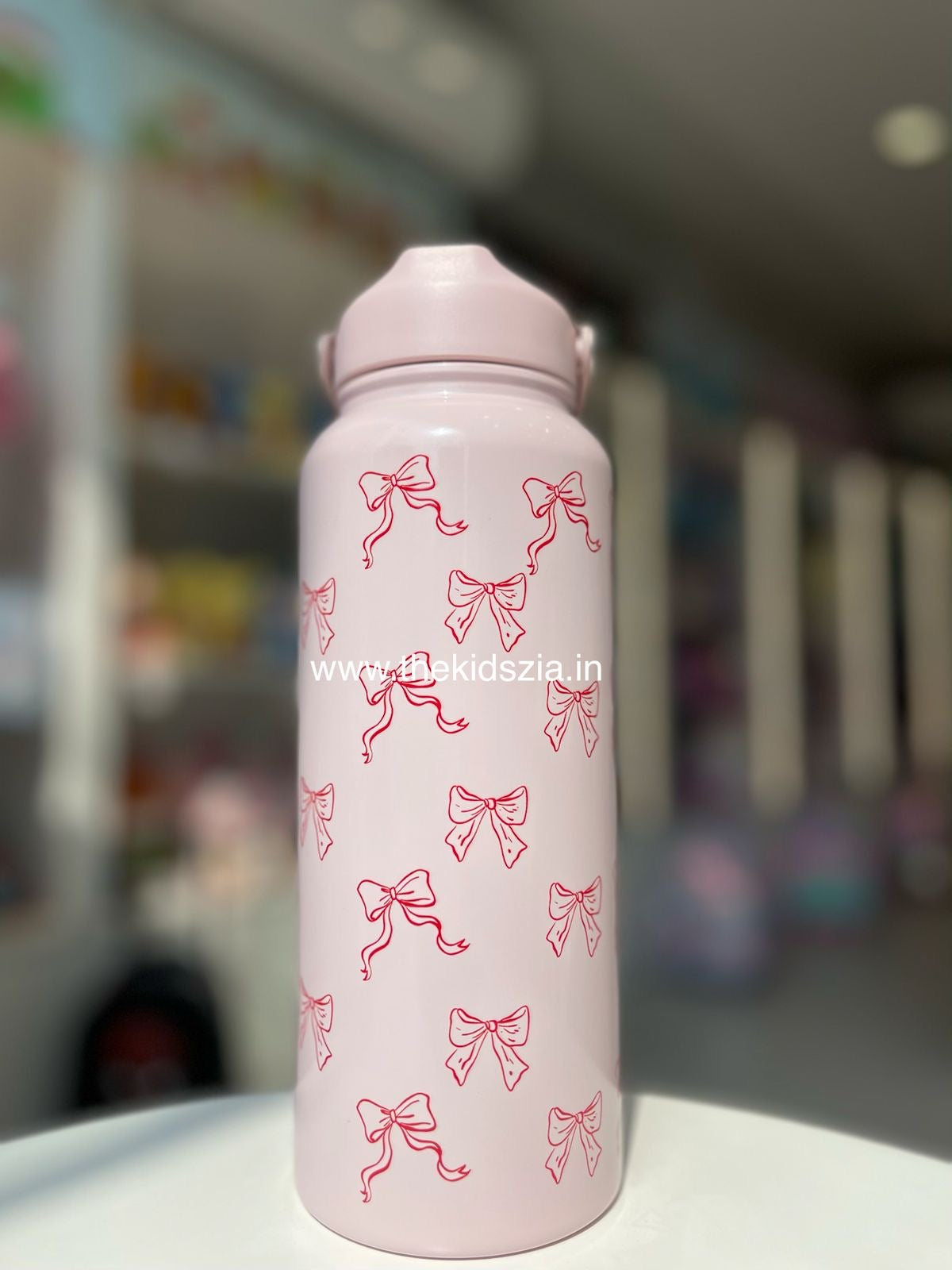 1 litre Bow Sipper with Handle