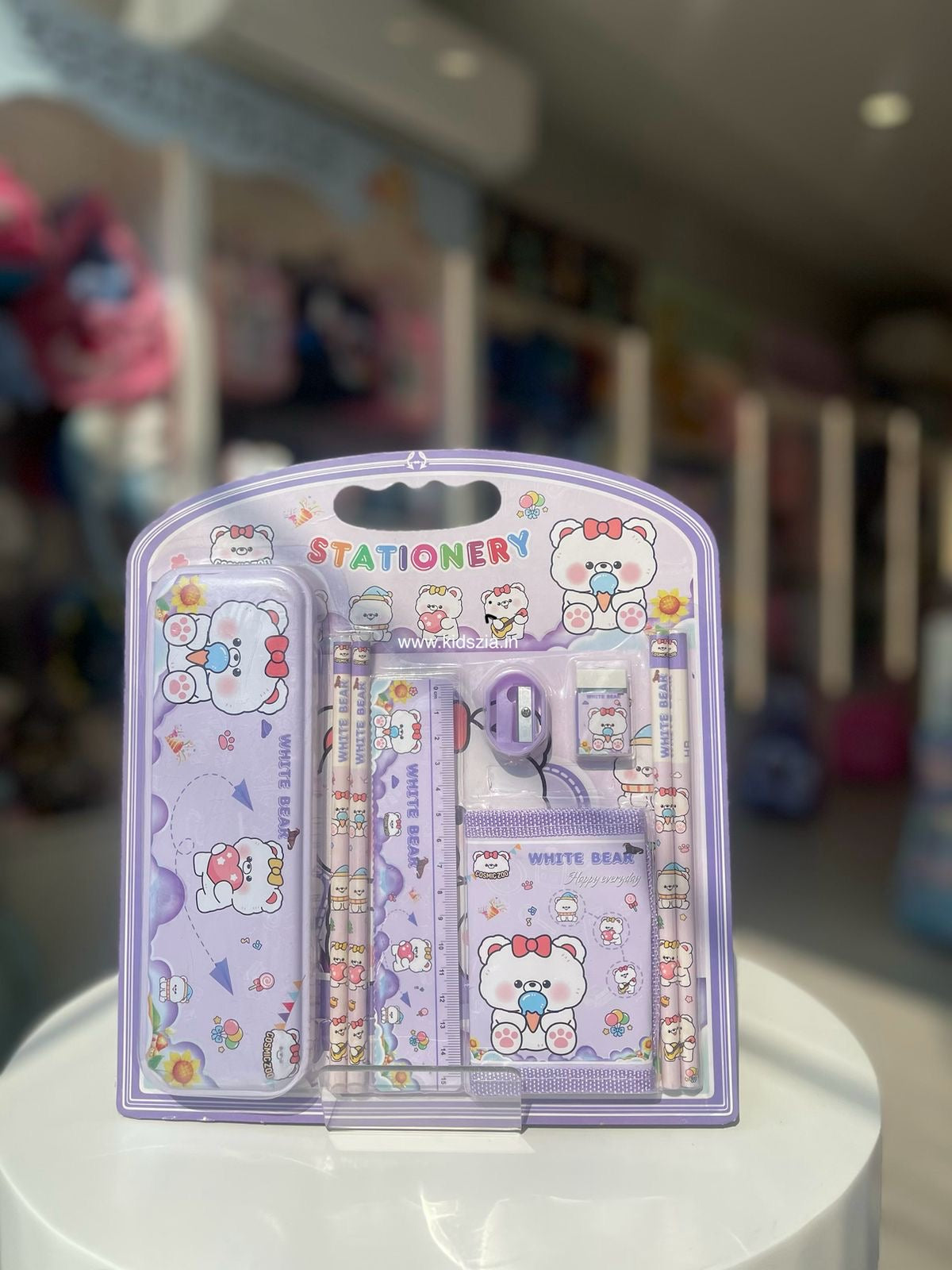 Stationary Set 01