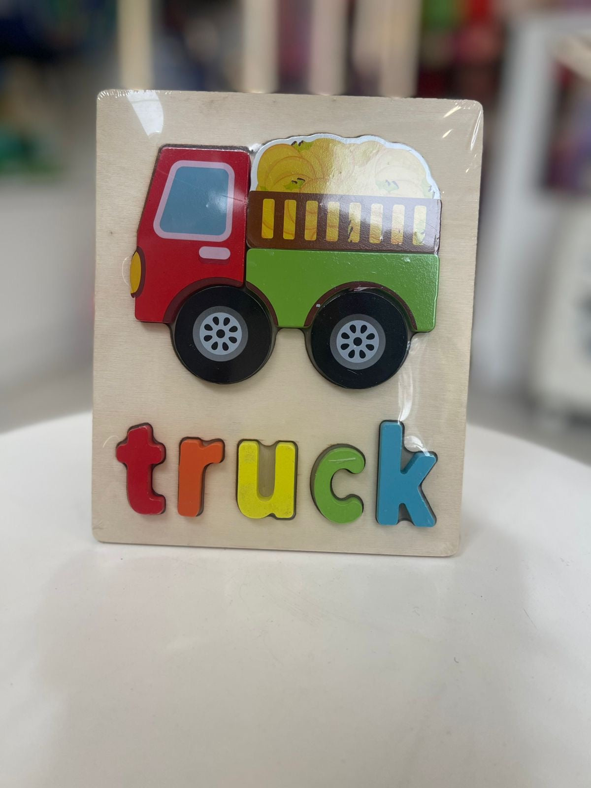Spelling Puzzle (random designs)