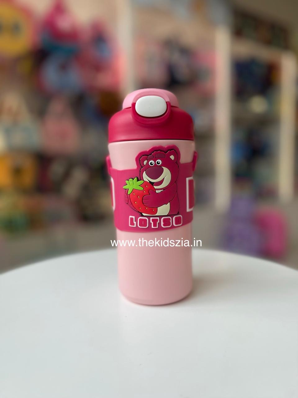 Premium Character Sipper with Hanging Belt