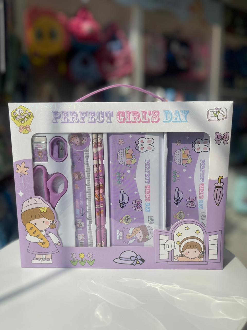 Large Stationary Set